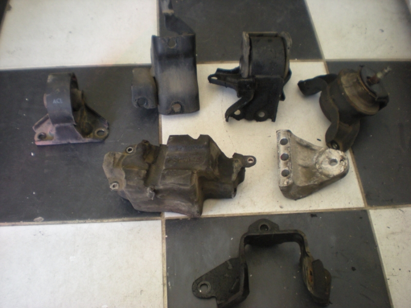 KIA SPORTAGE ÇIKMA MOTOR ve ŞANZIMAN TAKOZLARI