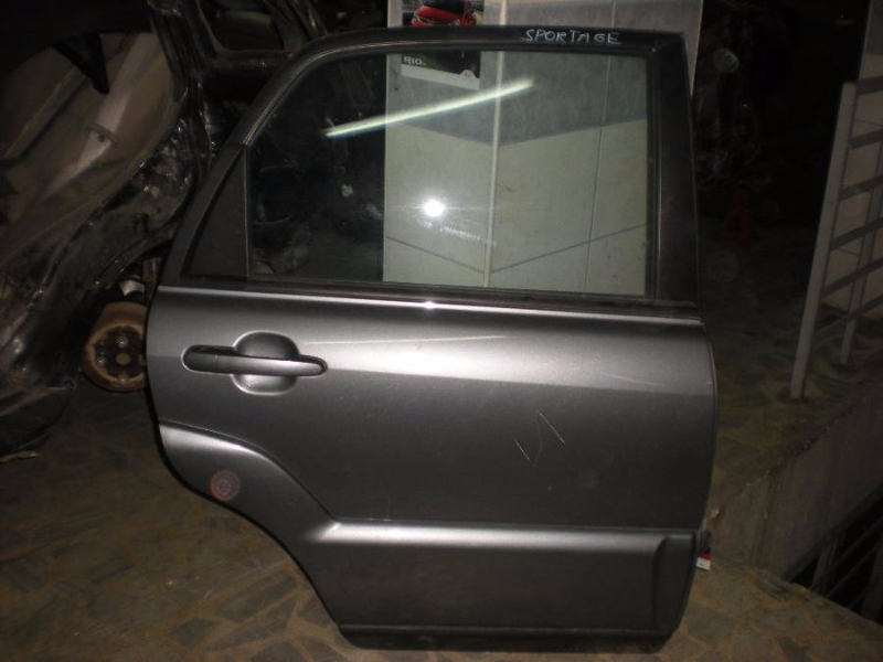 KIA SPORTAGE ÇIKMA SAĞ ARKA KAPI DOLU