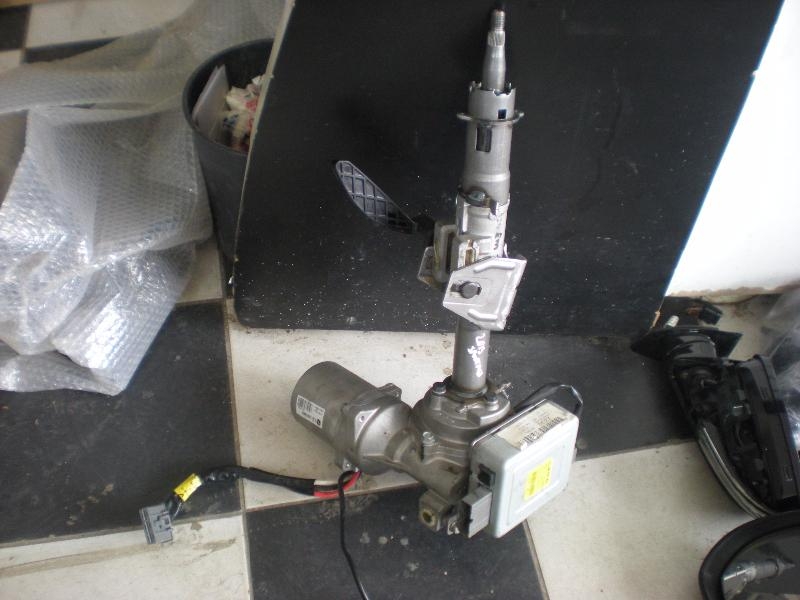 KIA SPORTAGE ORJINAL SÖKME ELEKTRİKLİ DİREKSİYON POMPASI