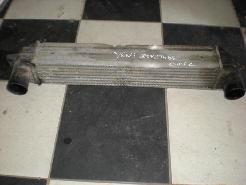 KIA SPORTAGE TURBO RADYATÖRÜ SÖKME VE ÇIKMA MEVCUT