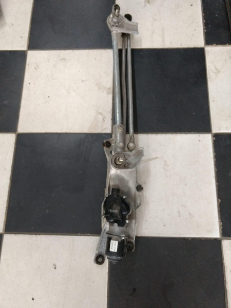 mitsubishi çıkma ve sökme ikinci el silecek kolları