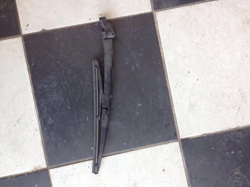 SÖKME VE ÇIKMA KIA RİO ARKA SİLECEK SATILIK